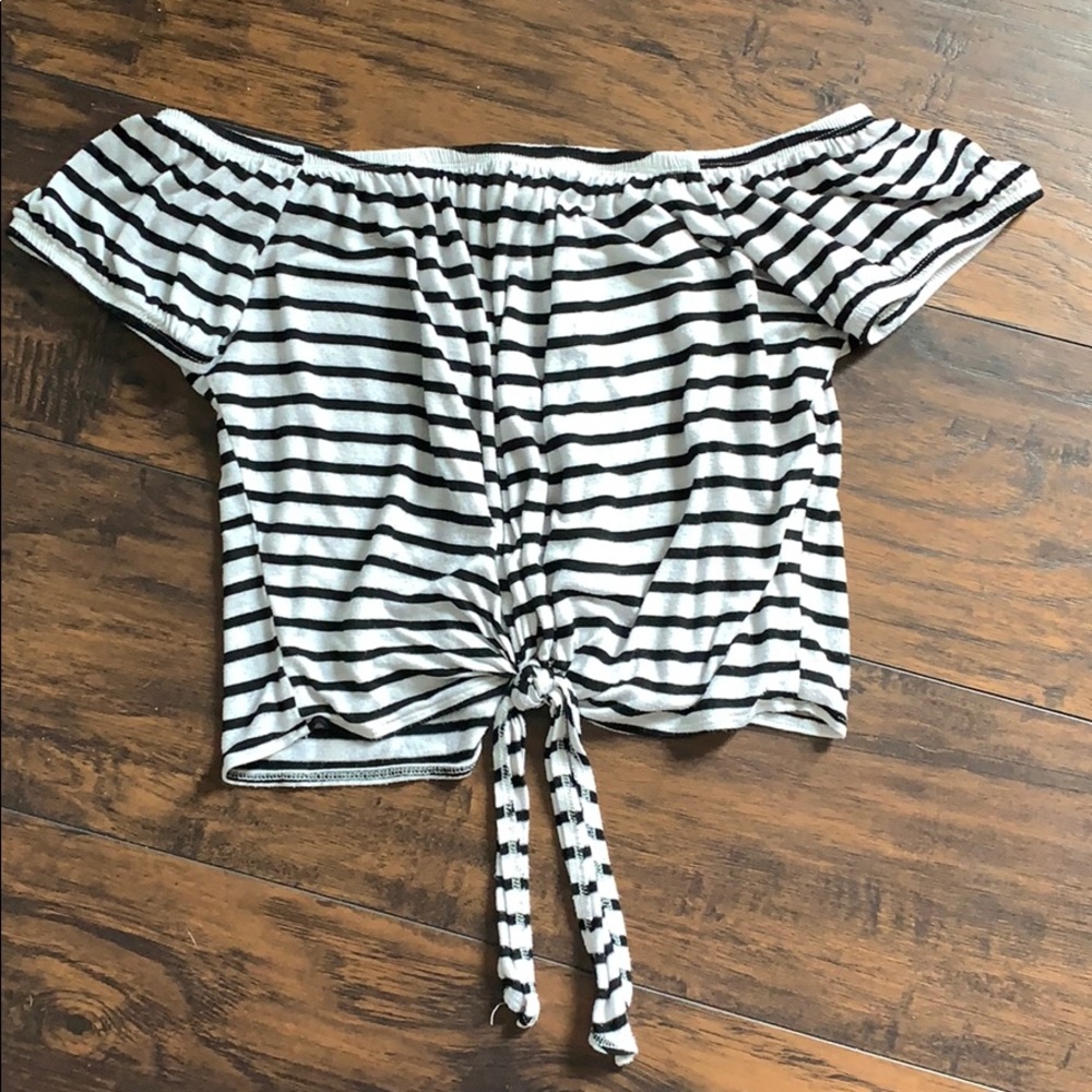Tillys shirt